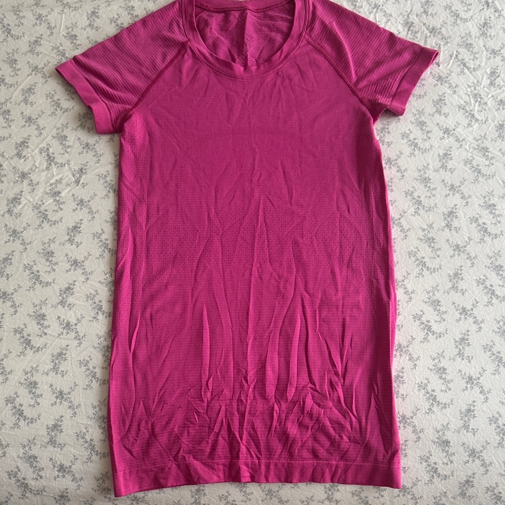 Sonic pink lululemon swiftly